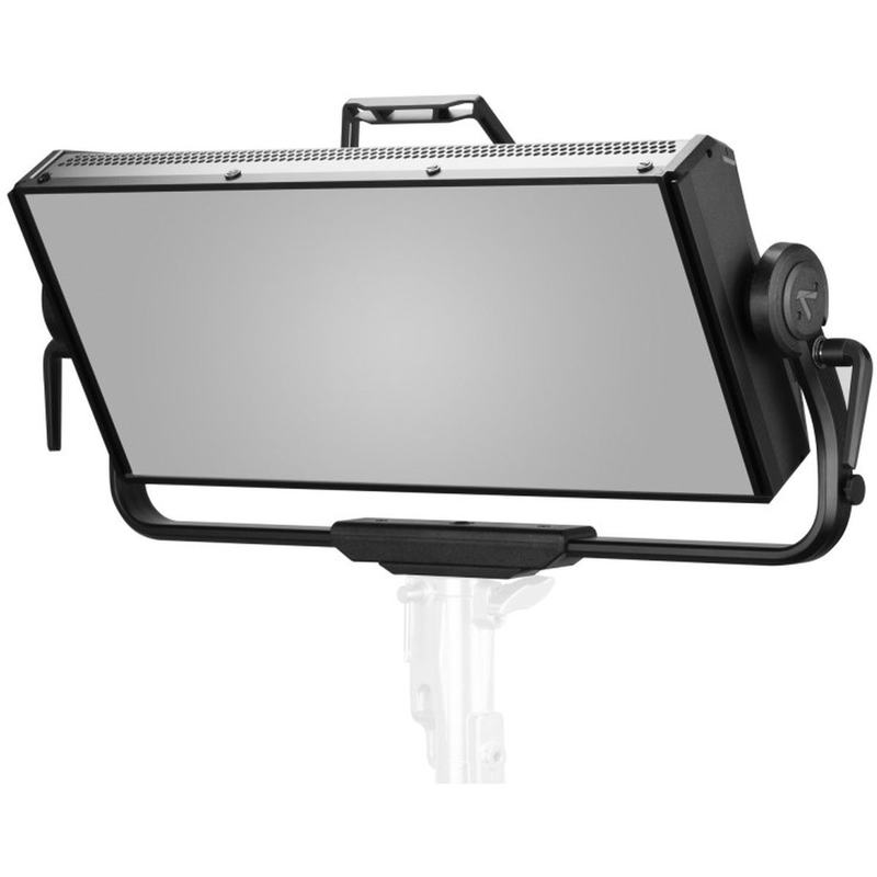 Aputure Nova P600C