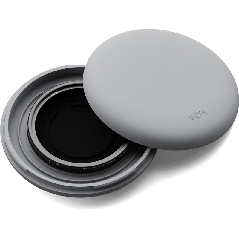 Urth 82mm Variable ND2 400 + ¼ Black Mist Filter Plus+