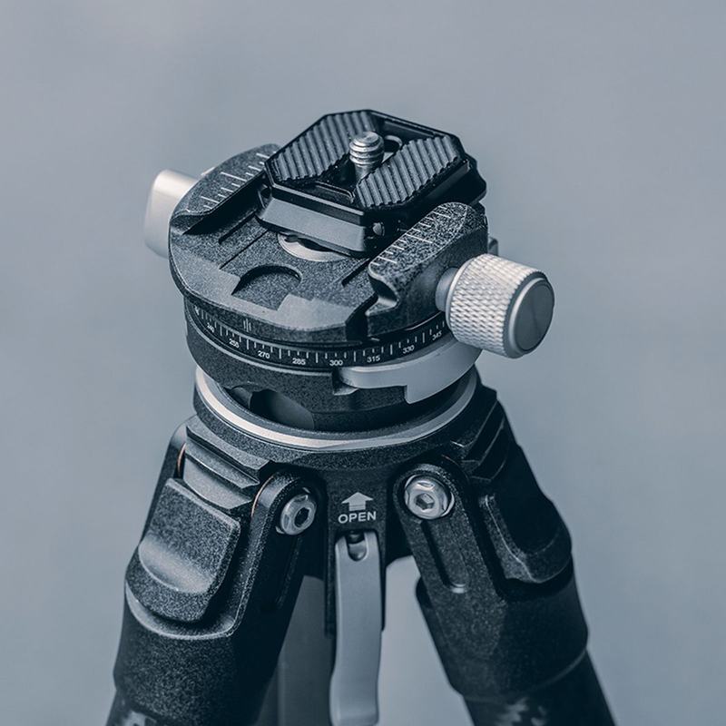 FALCAM F38 Quick Release Kit (Base + Plate)