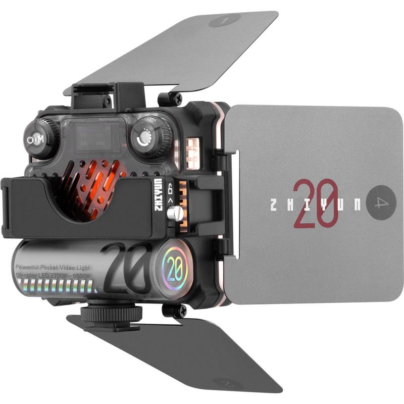 Zhiyun Fiveray M20 Combo Camera LED with grid + barn doors