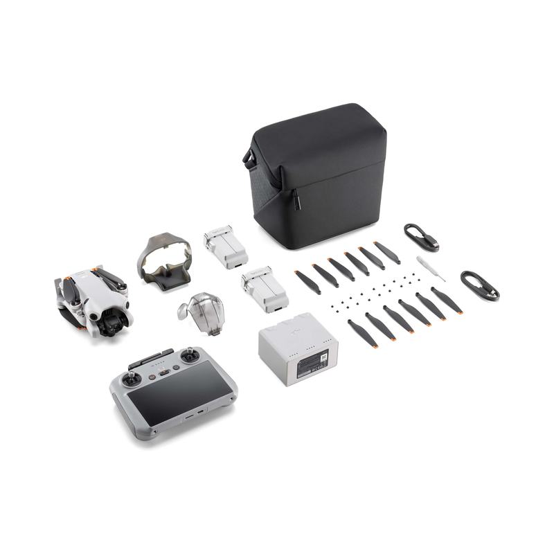 DJI Mini 4 Pro - Fly More Combo - Including RC331 Smart Controller