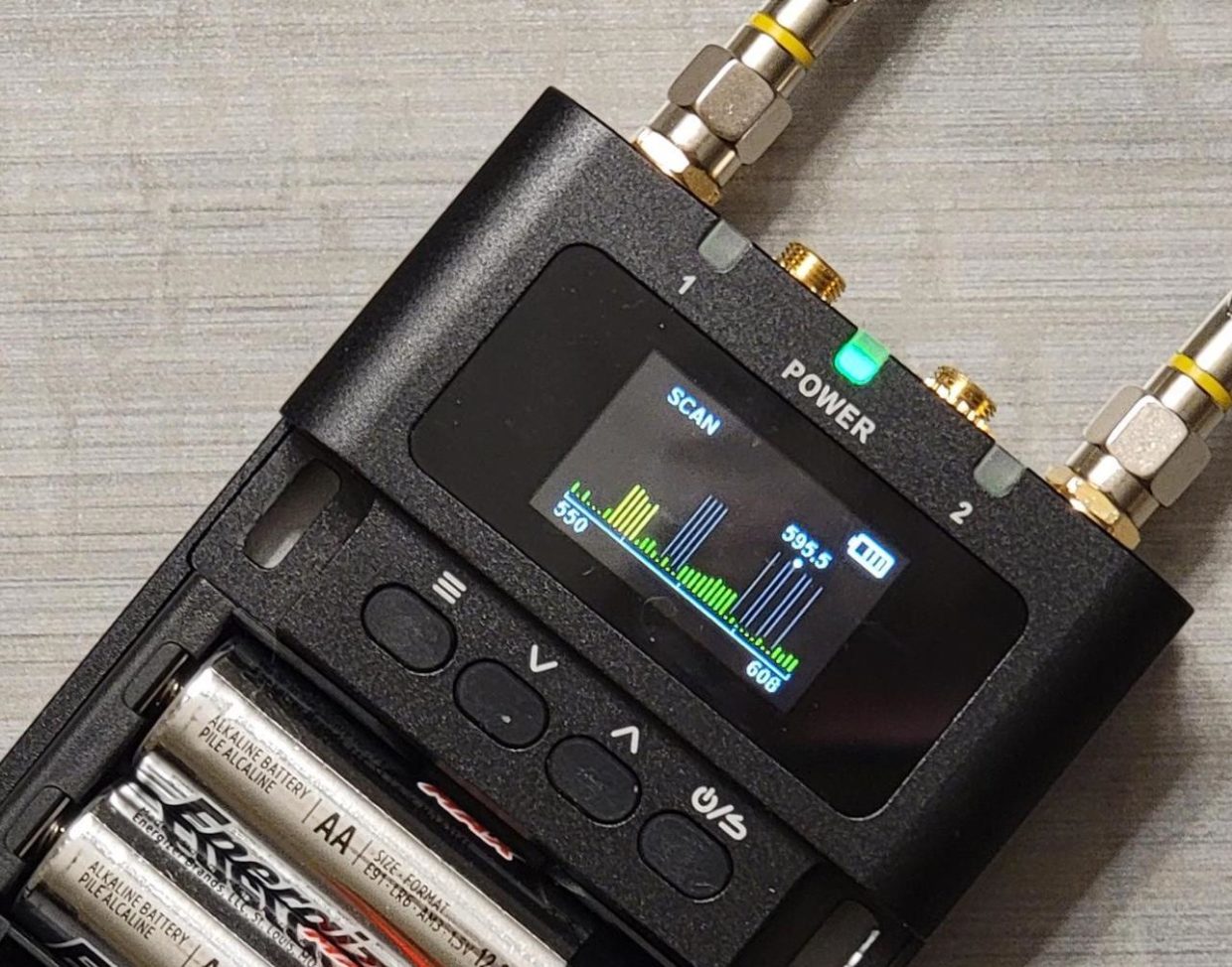 Deity THEOS Digital Wireless Audio 2ch receiver Kit | 1 dag huren